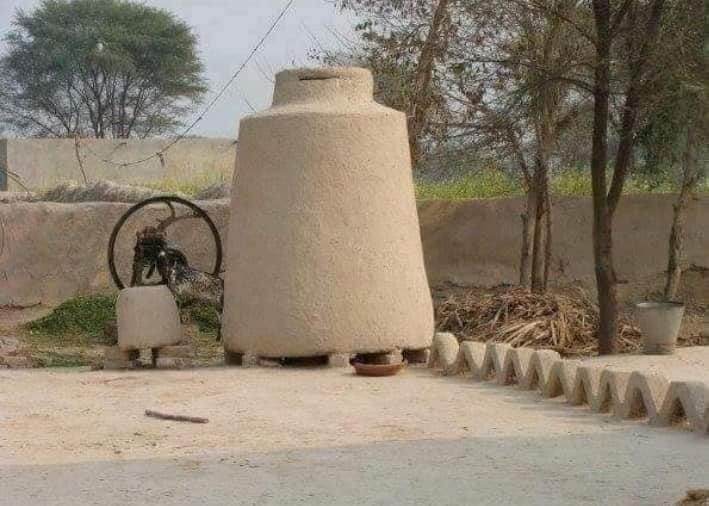   گندم کی کلہوٹی , ਭੜੋਲਾ,بھڑولا  ,bhaRola, 