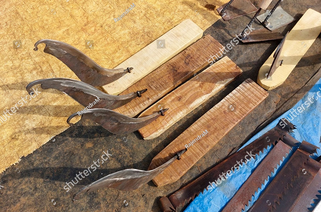 vegetable cutter,  دات,daat, ਦਾਤ, داتر ,داتی ,درانتی